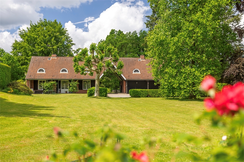 Torhaus vom Garten 9 von 13
